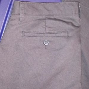 🔥Gray Relaxed Fit Slacks by Lee 32X30